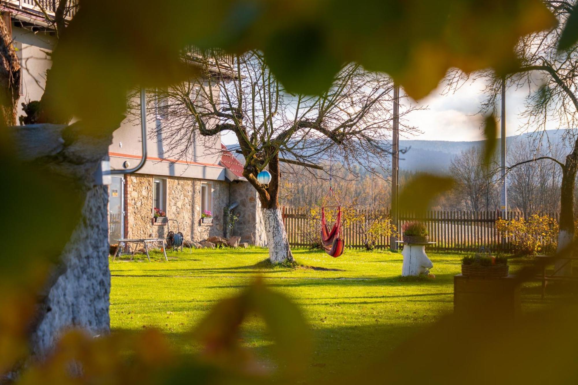 Dom W Domu - Izera Glamping Bed & Breakfast Gajowka  Eksteriør bilde